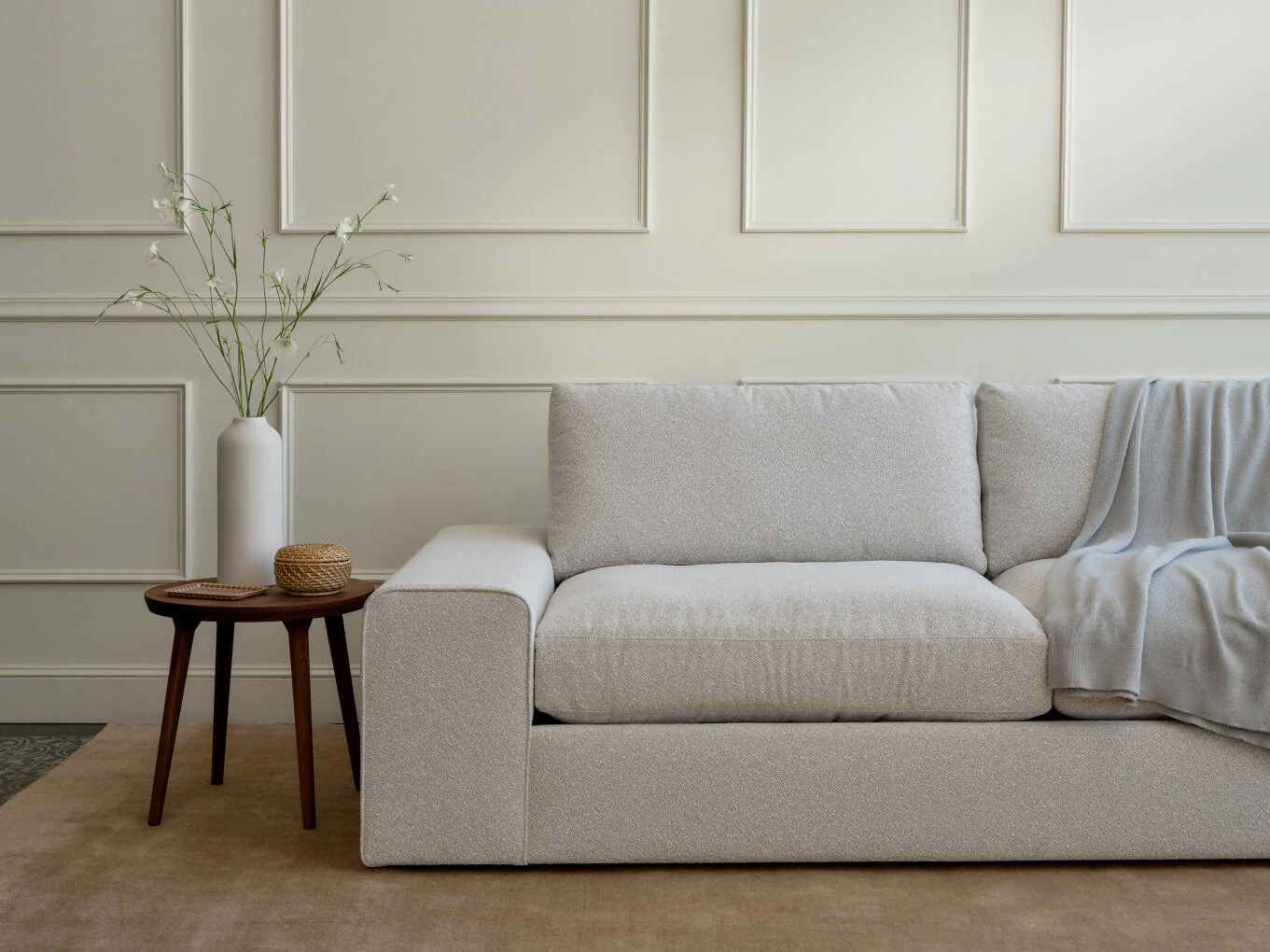 Blumen Bumper Sectional in Natural Latex - Image 3