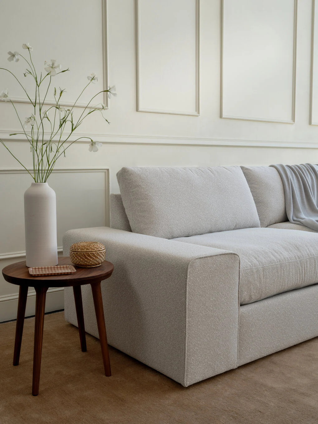 Blumen Bumper Sectional in Natural Latex - Image 4
