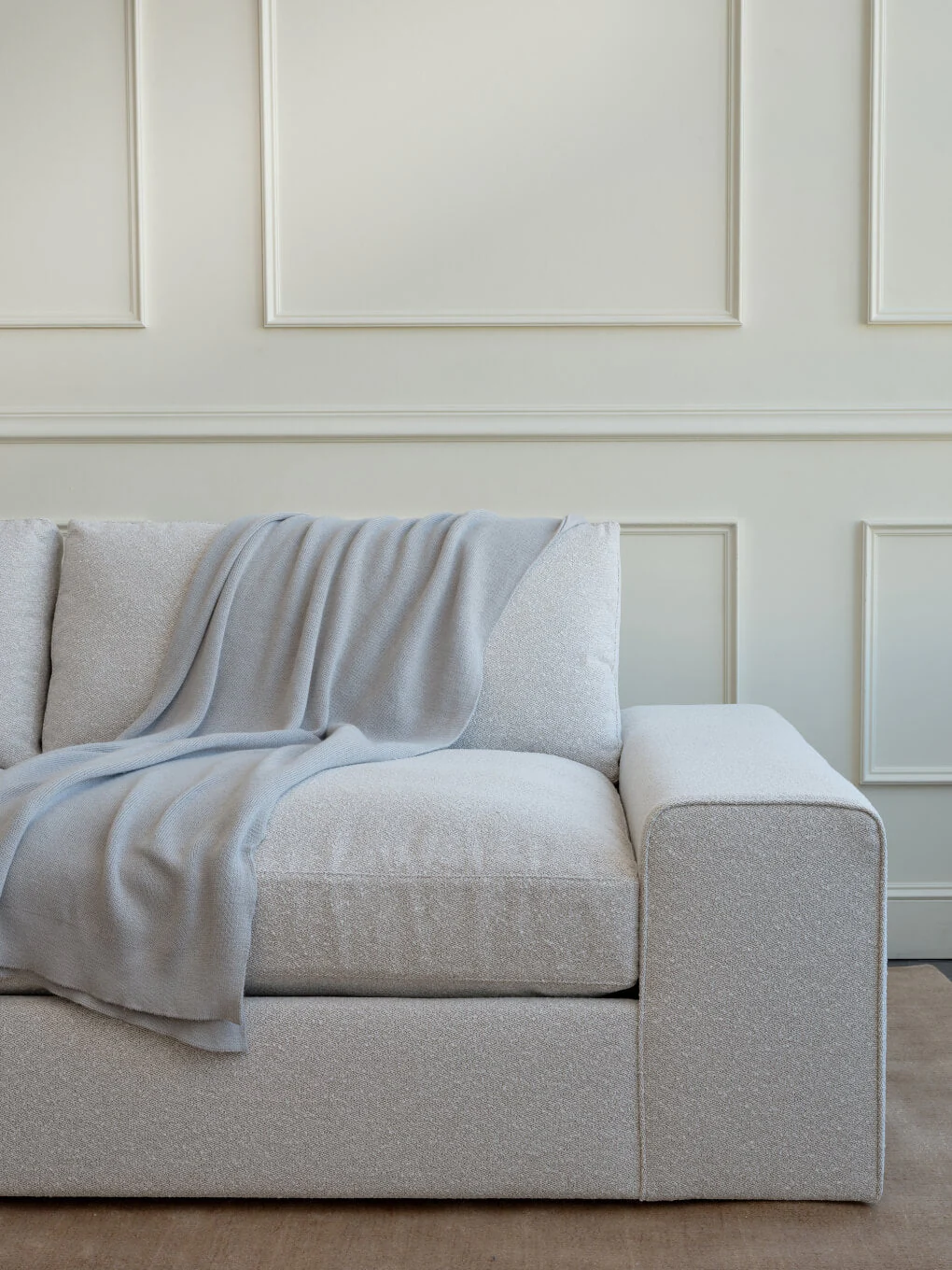 Blumen Bumper Sectional in Natural Latex - Image 5