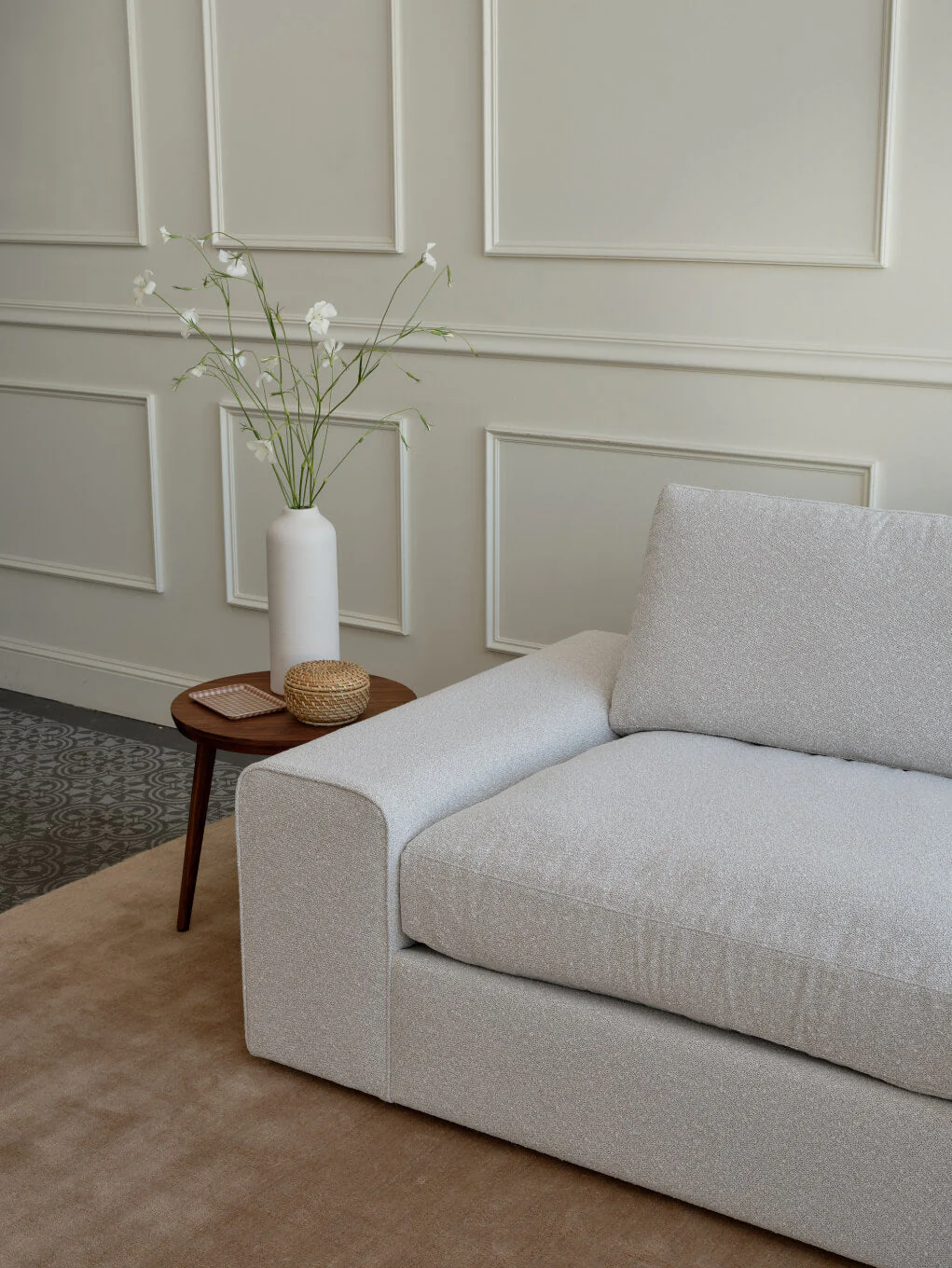 Blumen Chaise Sectional in Natural Latex - Image 6