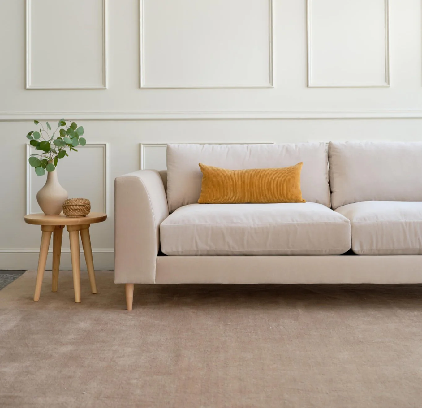 Dekayess Bumper Sectional in Natural Latex - Image 2