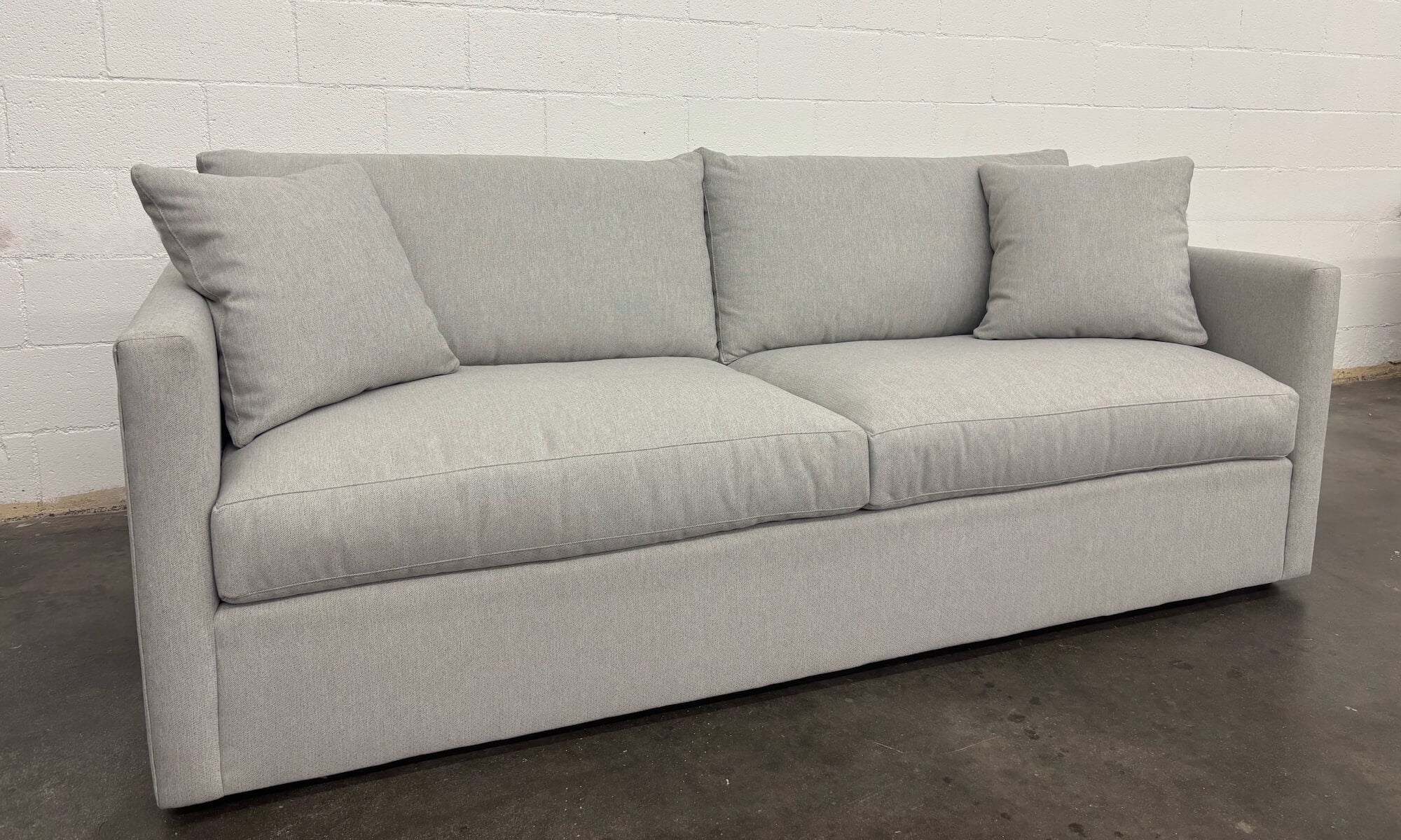 Franklin Sofa | Natural Latex - Image 4