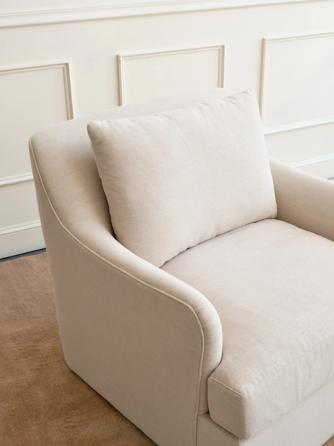 Kaydan Swivel Chair - Image 3